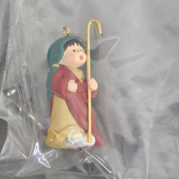 Vintage Hallmark Keepsake Ornament Miniature The Christmas Pageant Watchful Shep - Picture 3 of 8